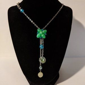 Green Meadow Vintage Necklace